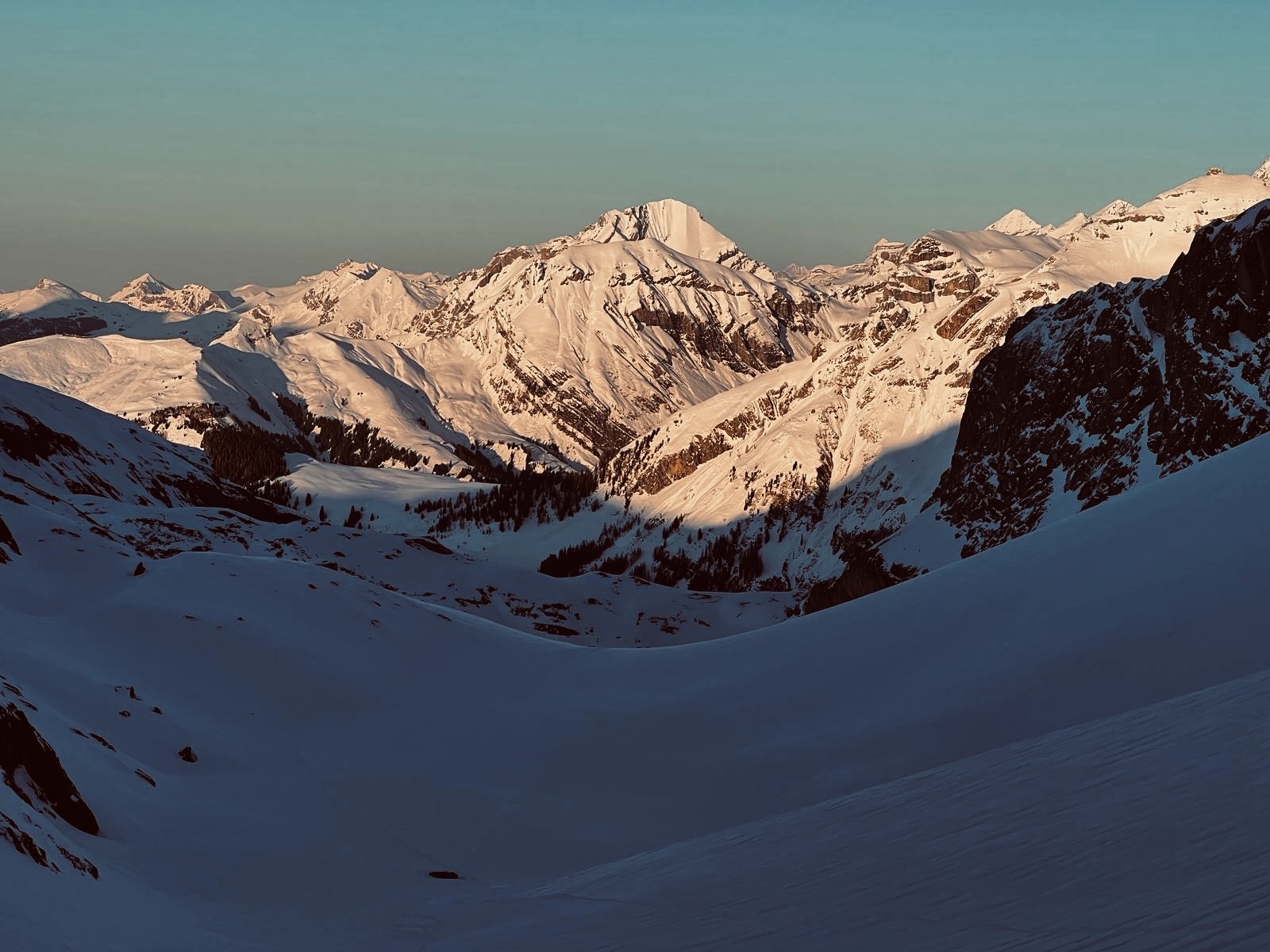 So lebt es sich auf der Wildhornhütte