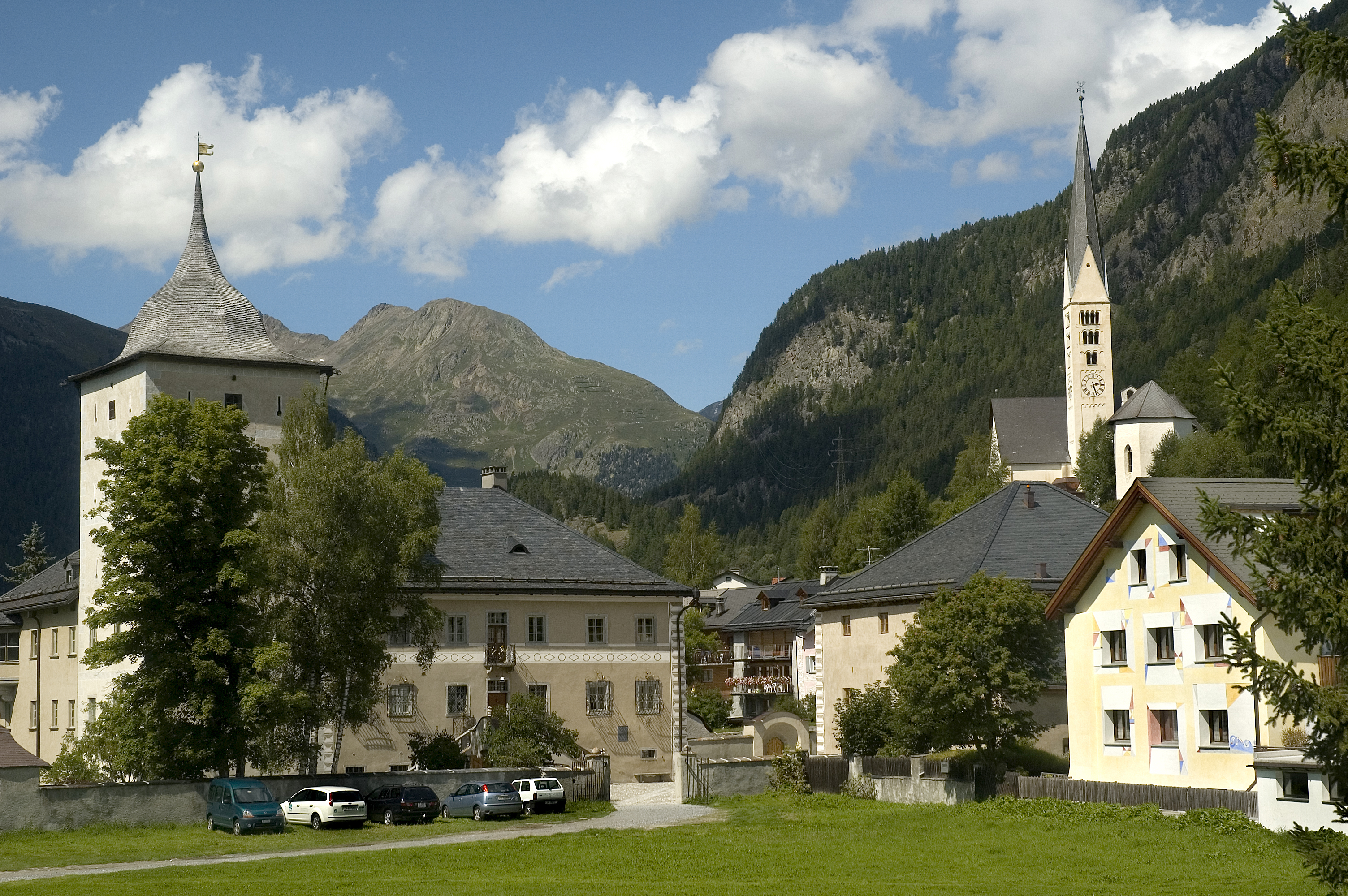 ©istockphoto, Zernez