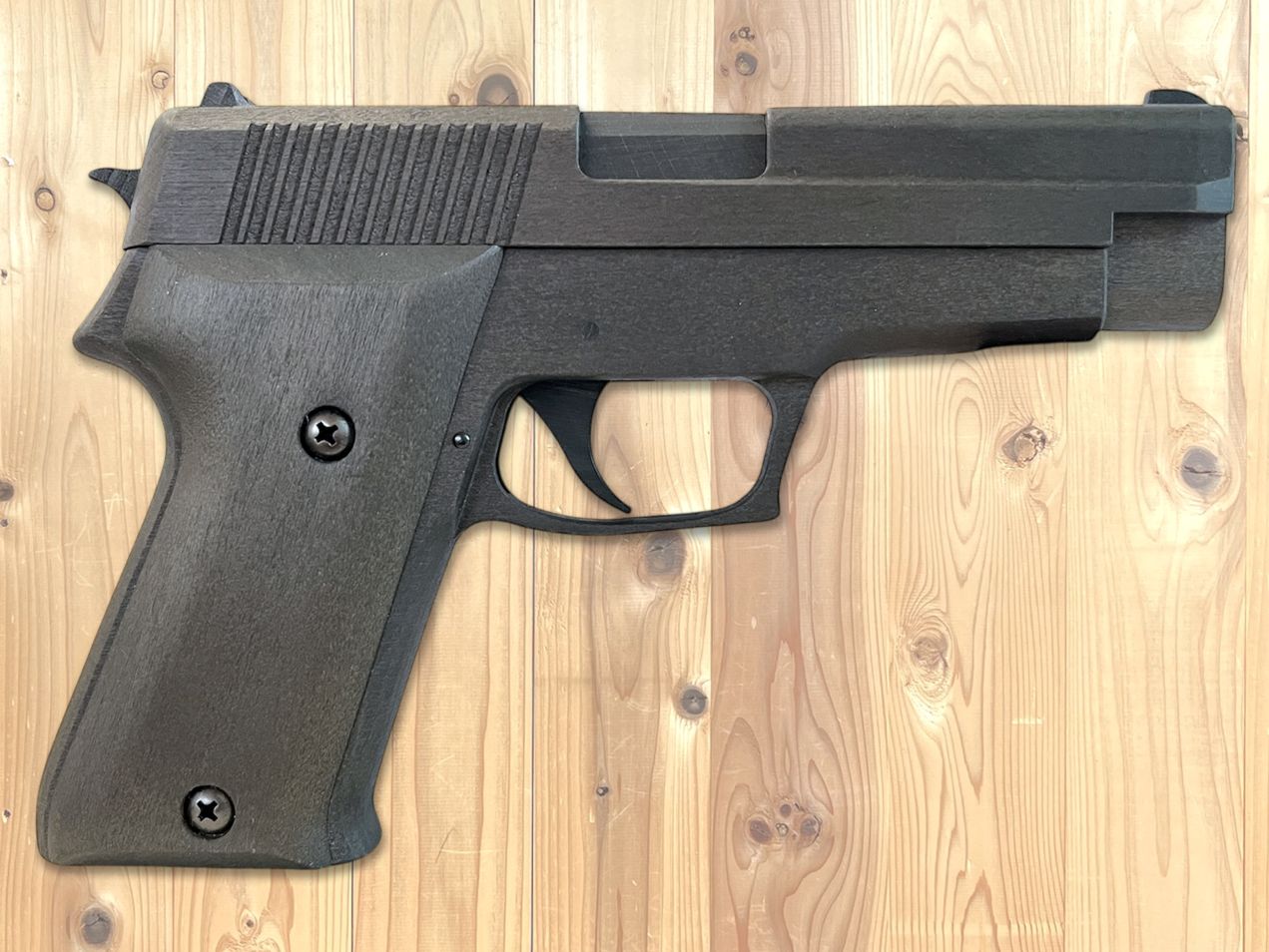 9ミリ拳銃 SIG P220 - ゴム銃（輪ゴム鉄砲）専用ページ