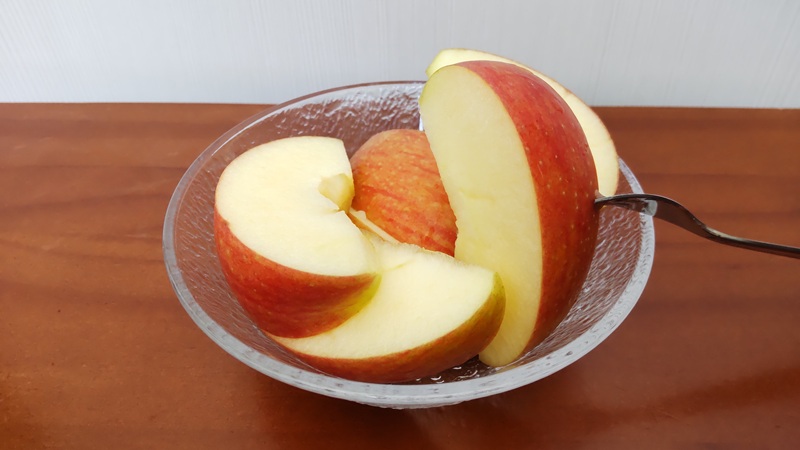 「まごころいなりと果物」