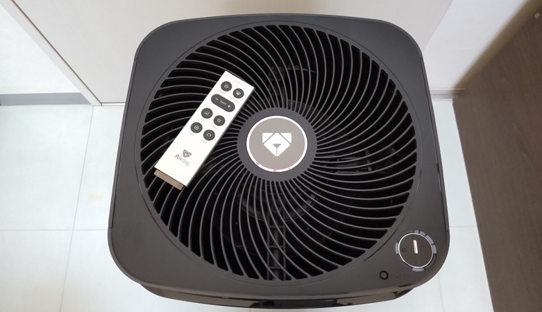 株式会社トゥーコネクトさんの「Ａｉｒｄｏｇ　Ｘ５Ｄ　ＢＬＡＣＫ」