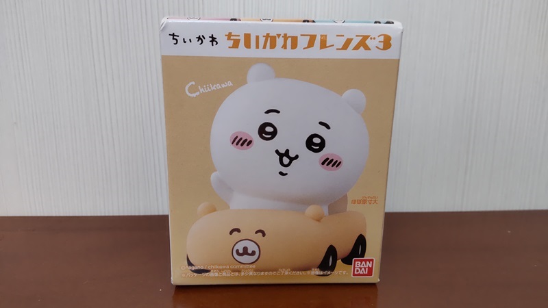 ノザキ製菓株式会社さん製造　株式会社バンダイさん販売の「ちいかわフレンズ３」