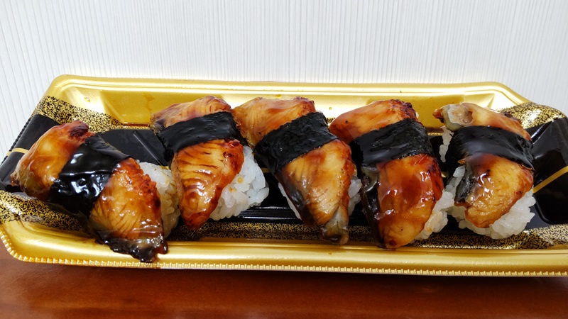 (株)ライフコーポレーションさんの「ひらまさを味わうにぎり寿司盛り合わせ」