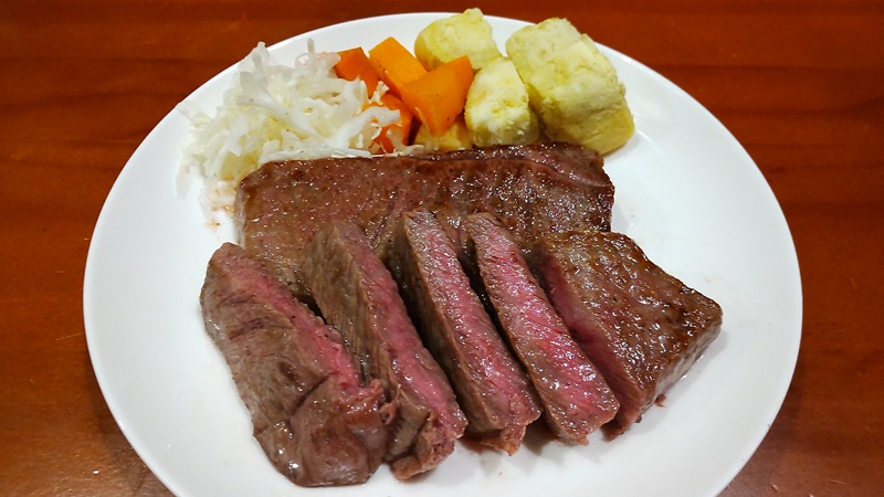 株式会社エブリイさんの「国産 和牛もも(イチボ)ステーキ」