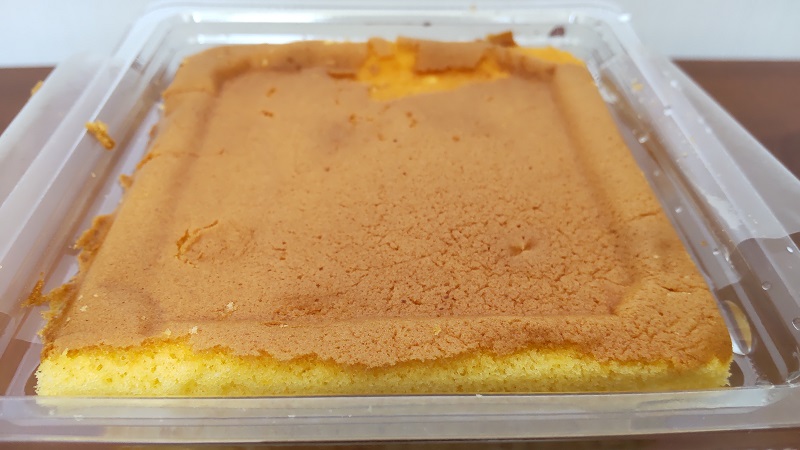 田口食品株式会社さんのＯＲＡＮＧＥ（オランジェ）「６層のたっぷりケーキ　シャインマスカット」