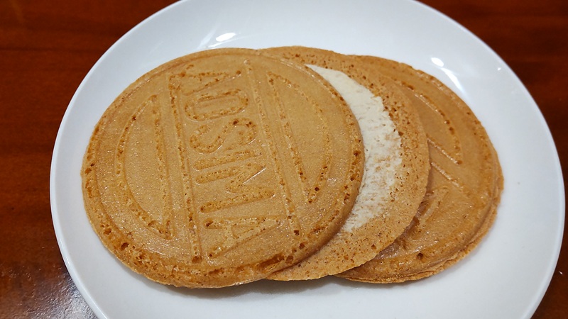 お菓子の日進堂 有限会社さんの宮崎銘菓「青島せんべい」