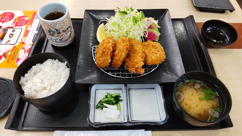 とんかつＫＹＫさんの「ヘレひとくちかつ膳」