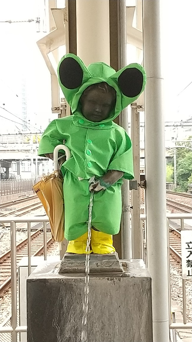 【浜松町駅】マネケン・ピース（平和の人形）～２０２２年６月～ジュリアン君