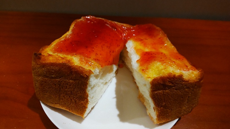 株式会社 麦パン工房さん製造の「天然酵母食パン」