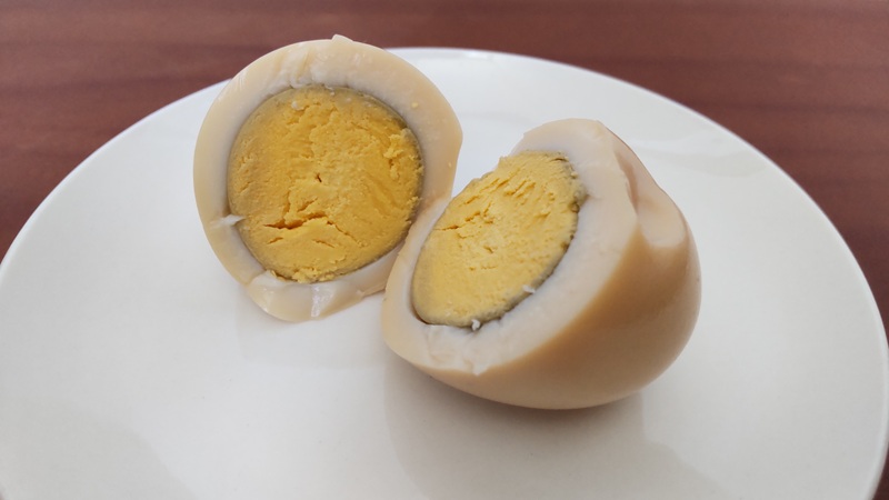 自家製の「ほうじ茶ゆで卵」