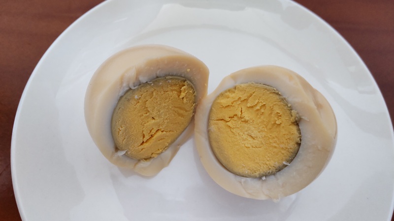 自家製の「ほうじ茶ゆで卵」