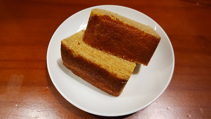 クリート株式会社さん販売の「ちょっとだけ大きなバウムクーヘン」
