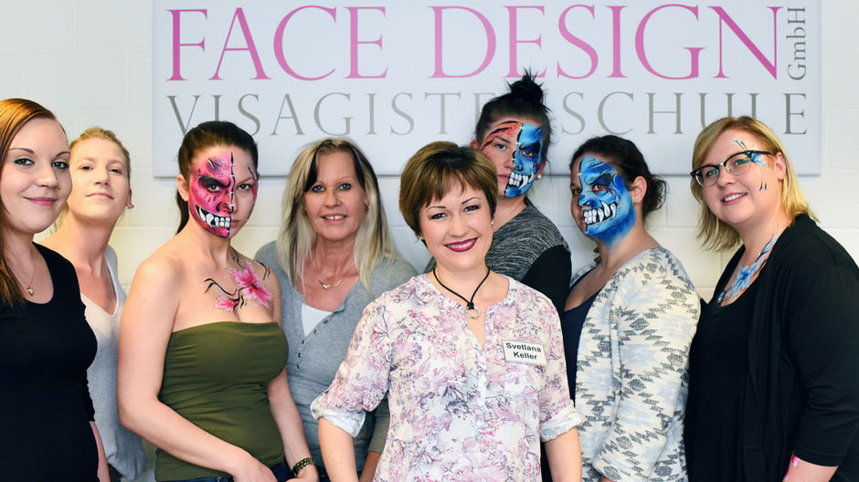 www.kinderschminken.li, Kinderschminken, Kinderschminken Vorlagen, Schminkfarben kaufen, Kinderschminken Kurse, Schminkfarben Schweiz, Airbrush Tattoos, Svetlana Keller, face painting