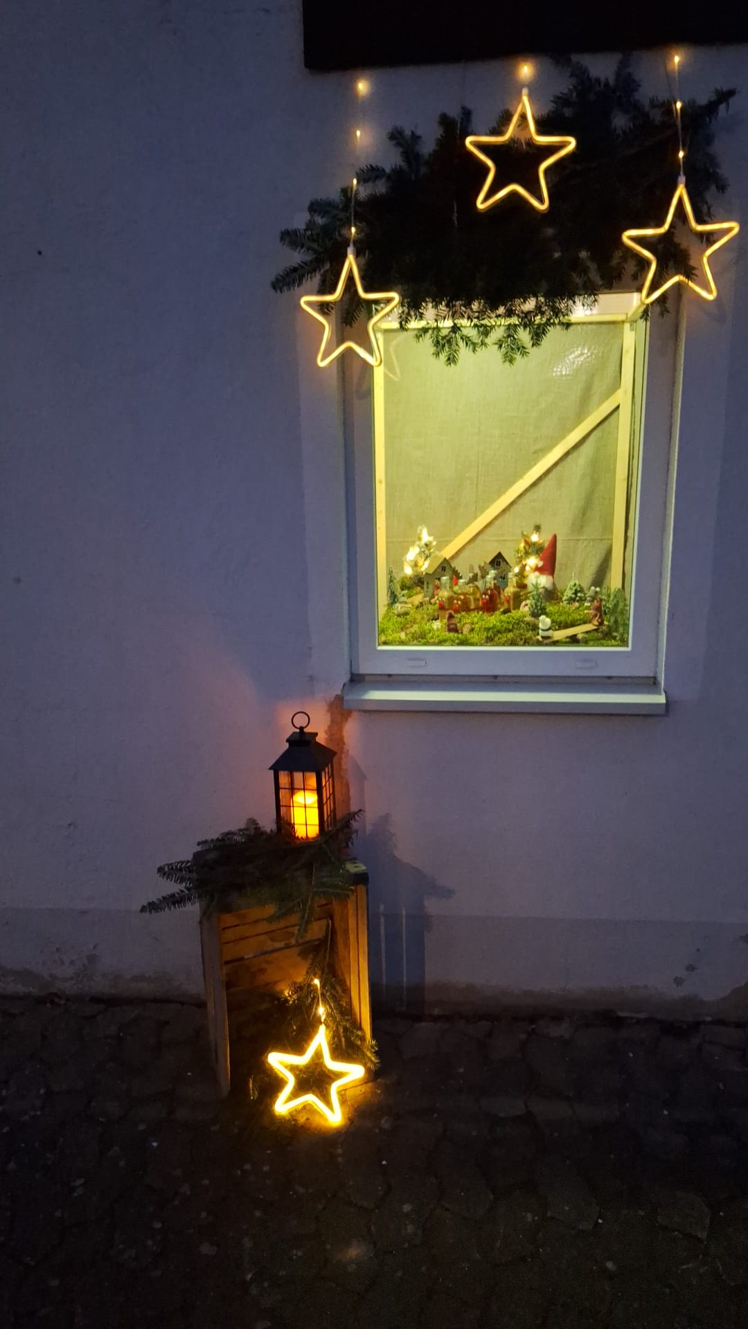 Offene Fenster und Herzen