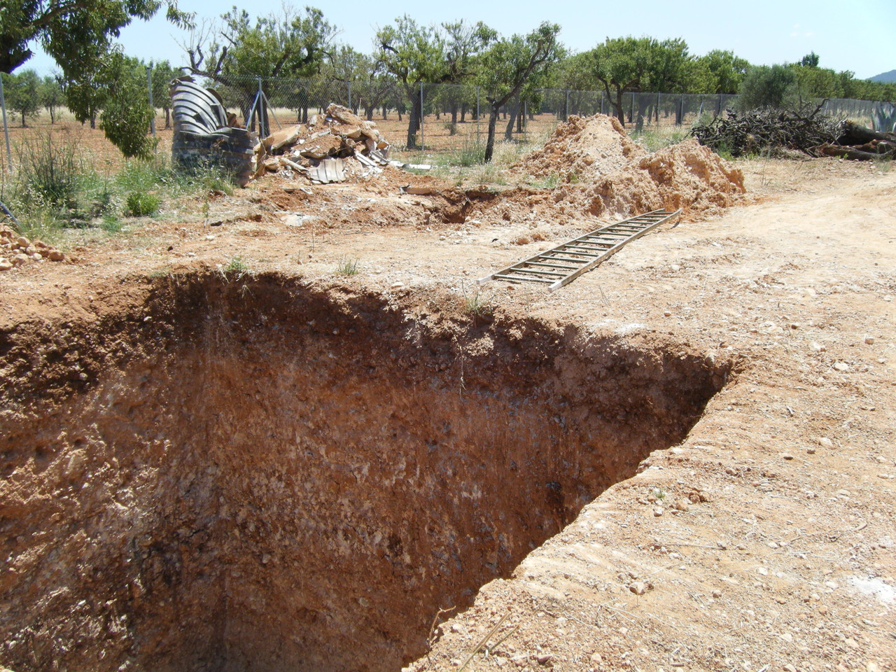 Excavación para fosa séptica