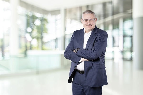 Mitarbeiterporträt in Basel im Unternehmen