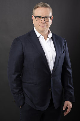 Bewerbungsfotos Baselland, Fotostudio Arisdorf, Fotograf Kaiseraugst, Bewerbungsbild Liestal