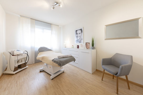Fotos von Arztpraxen, Businessfotografie, Werbefotograf, Fotograf Basel, professionelle unternehmensfotografie, corporate fotografie, Kosmetikstudio