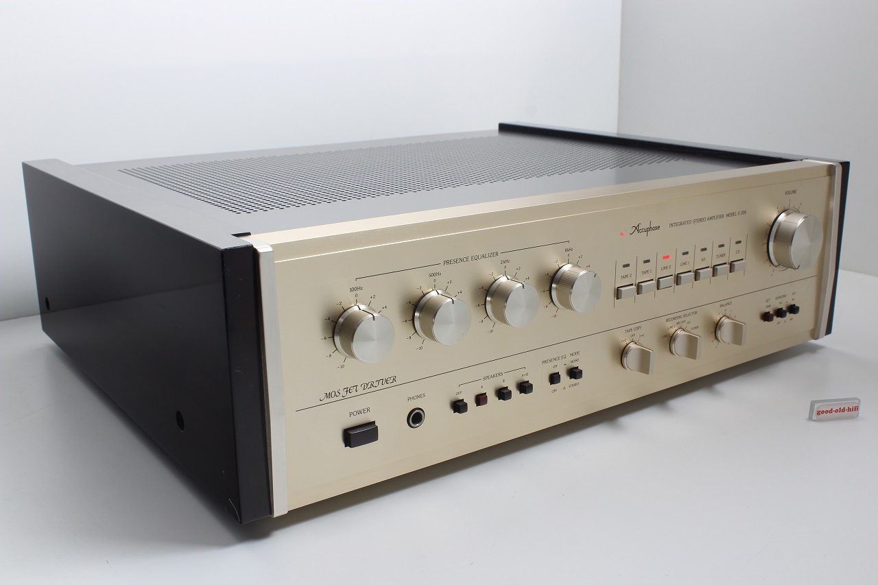 Accuphase E-206