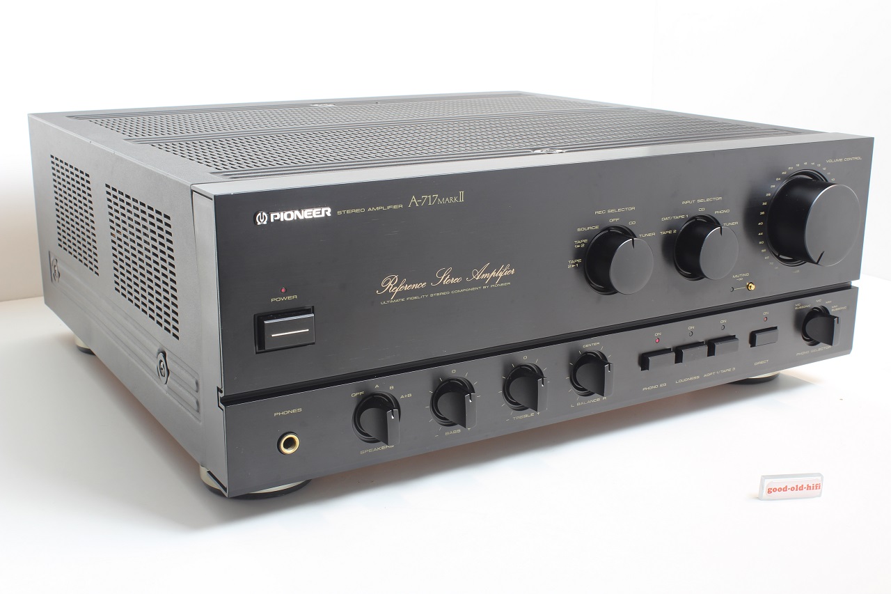 Pioneer A-717 MKII