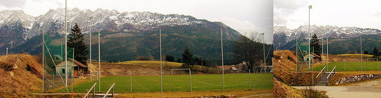  Fußballtrainingsplatz mit Flutlichtanlage