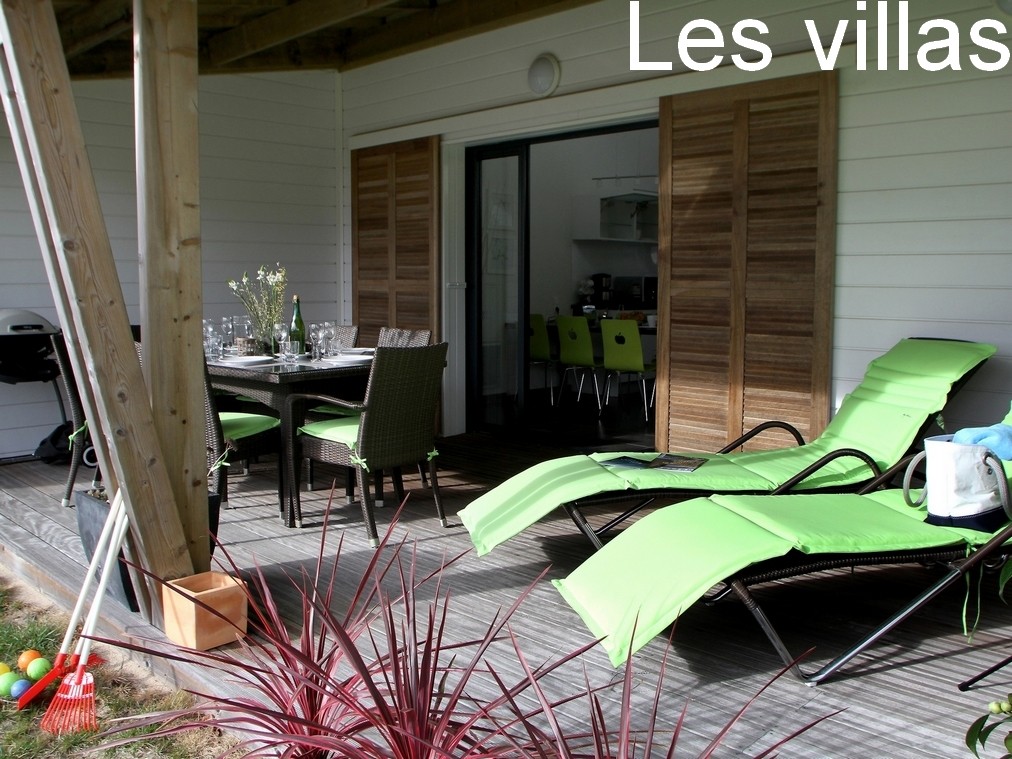 Villas : Cover Terrace 