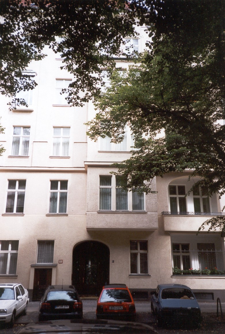 Mommsenstr. 7