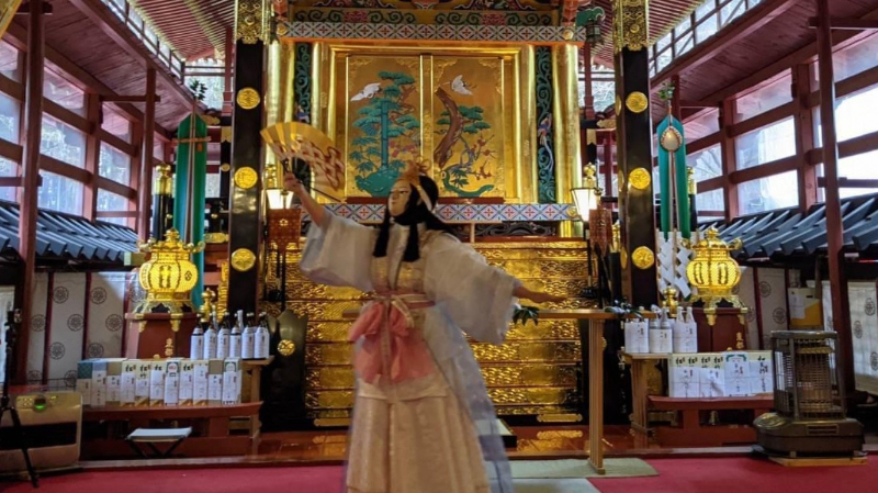 木花開耶姫の舞。北口本宮冨士浅間神社で奉納致しました