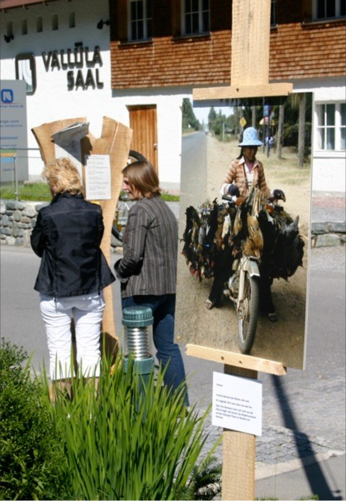 Ausstellung Kunscht ids Darf 2009 in Partenen
