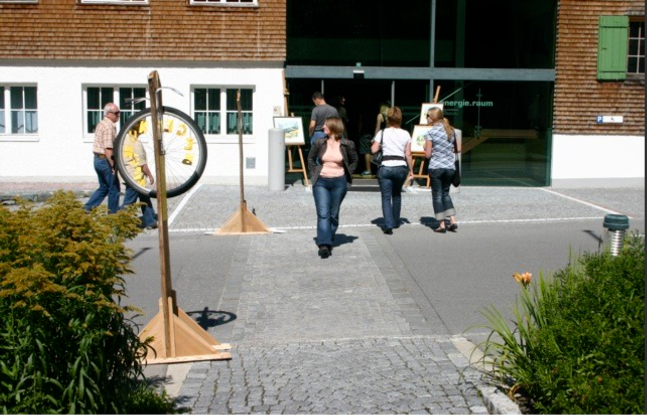 Ausstellung Kunscht ids Darf 2009 in Partenen