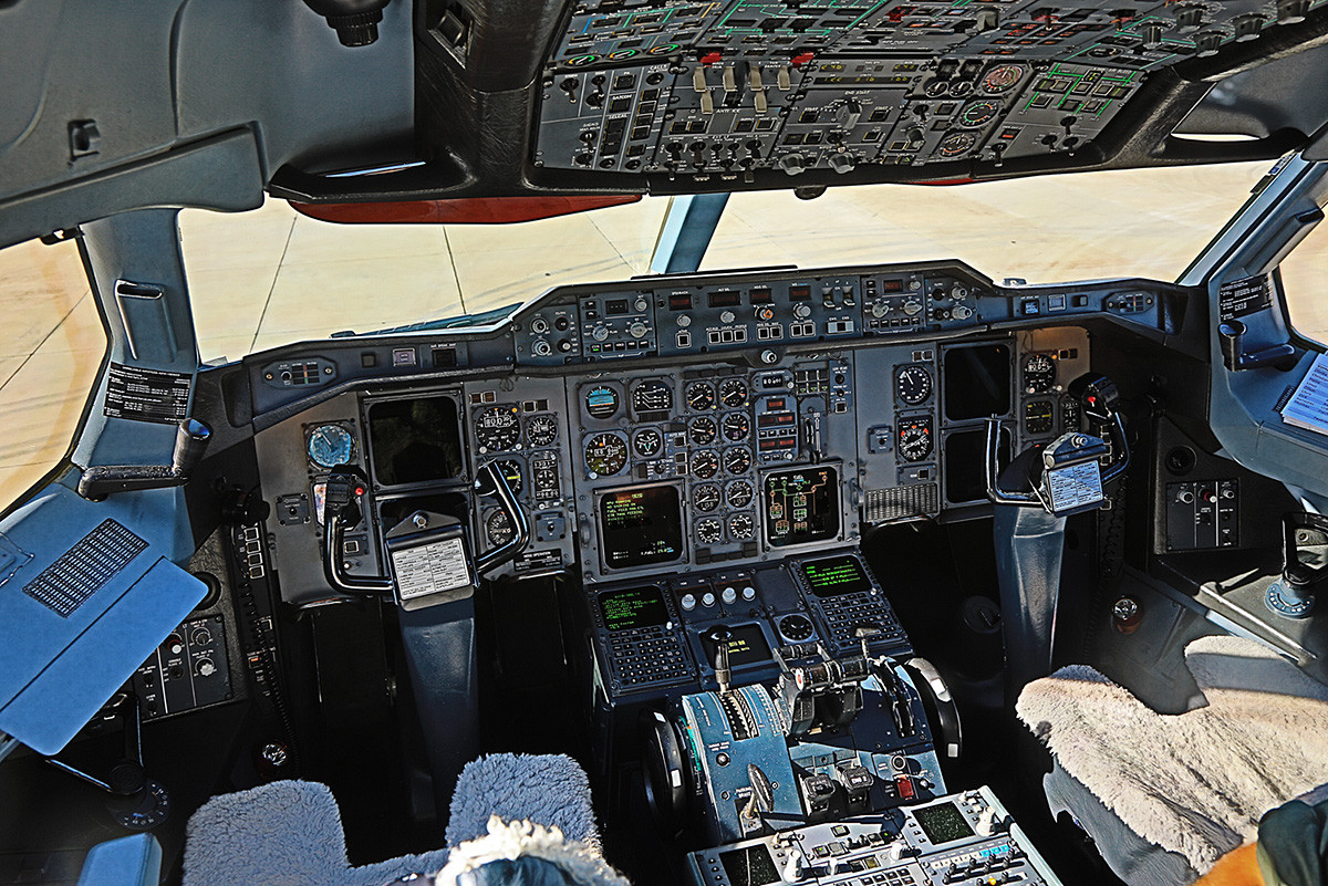 Das Cockpit der Hermann Köhl, die Maschine kam gebraucht von der Lufthansa.