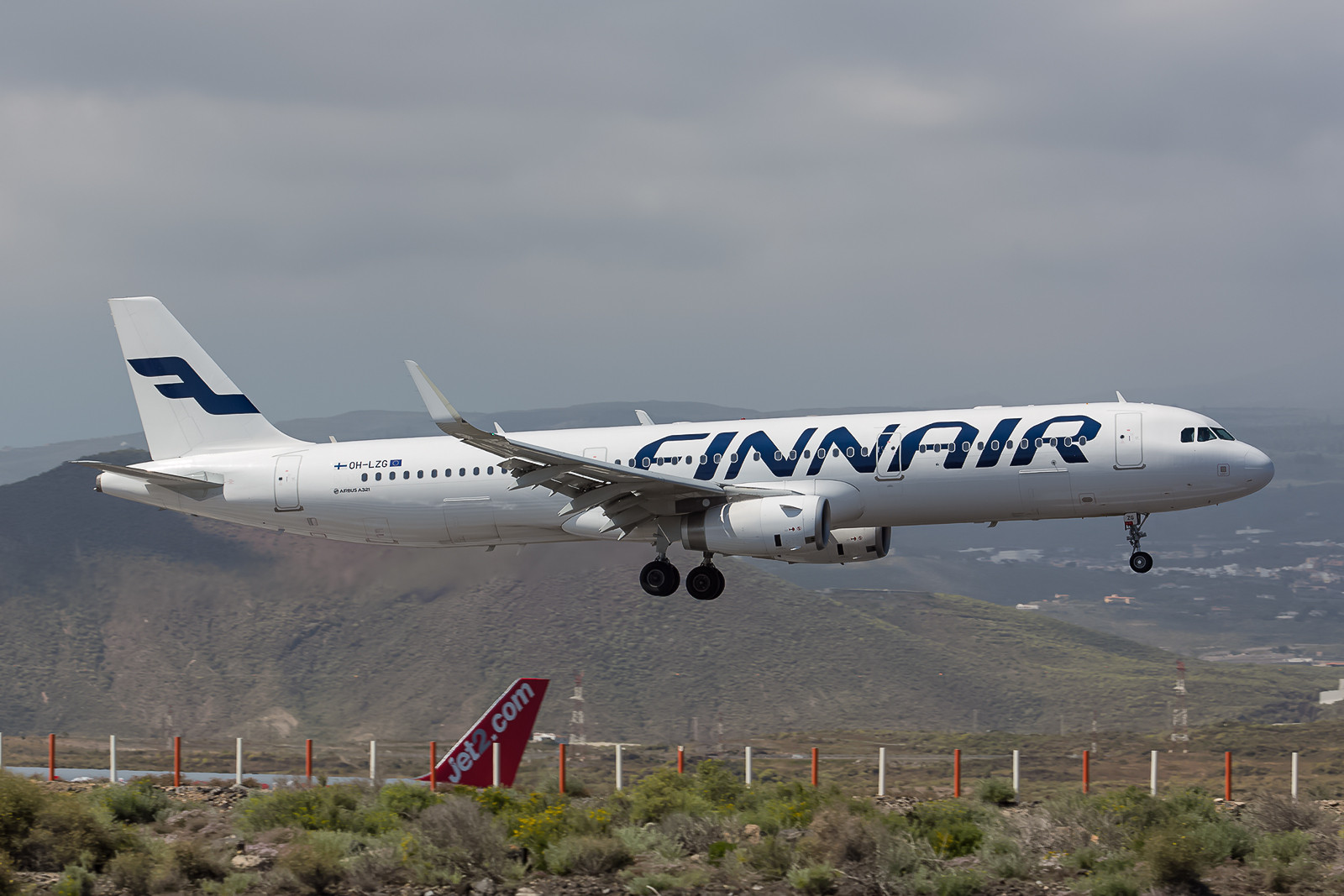 Finnair Airbus 321-231, OH-LZG mit den neuen Sharklets.