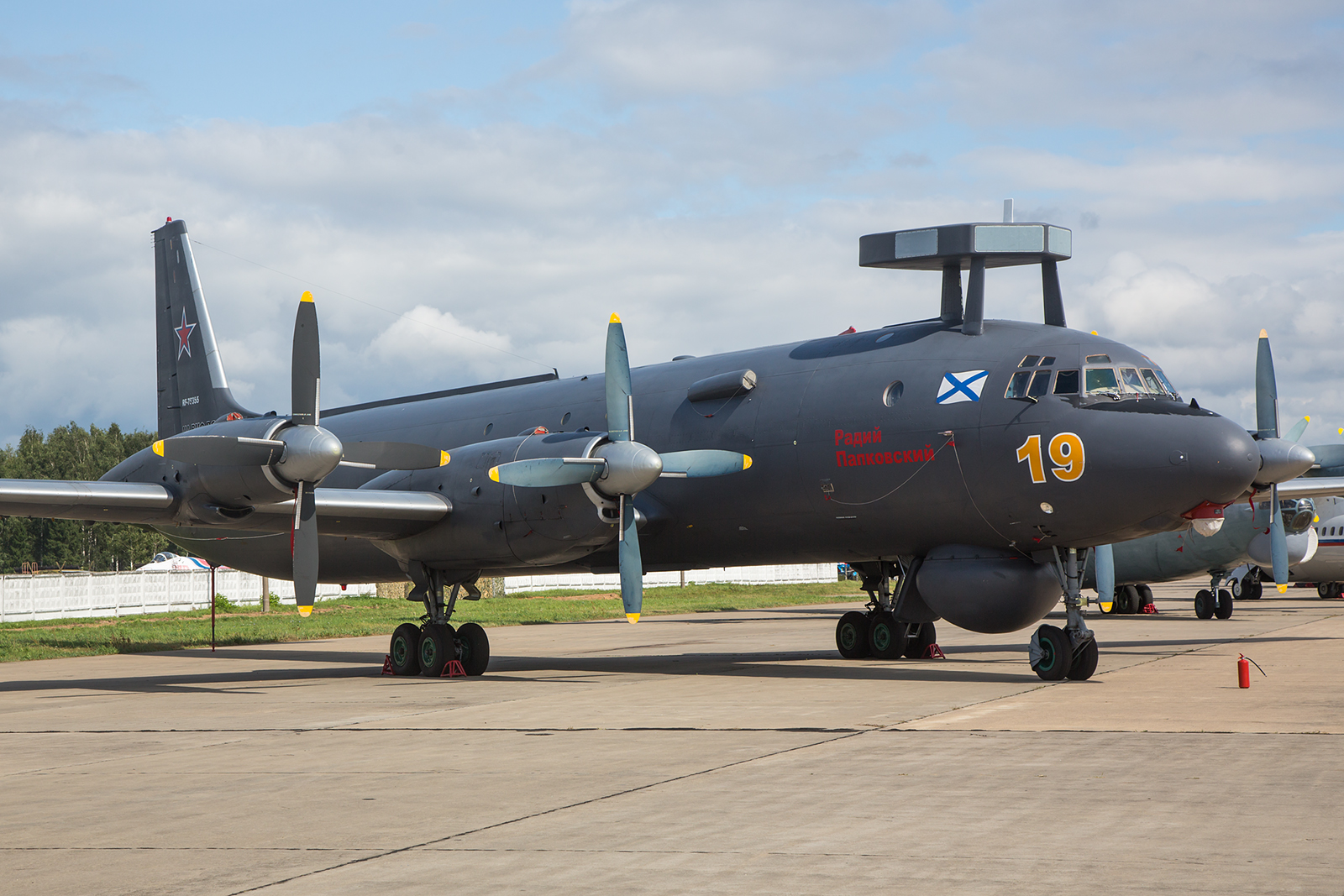 Das Highlight der Show die Ilyushin IL-38 der Marine.