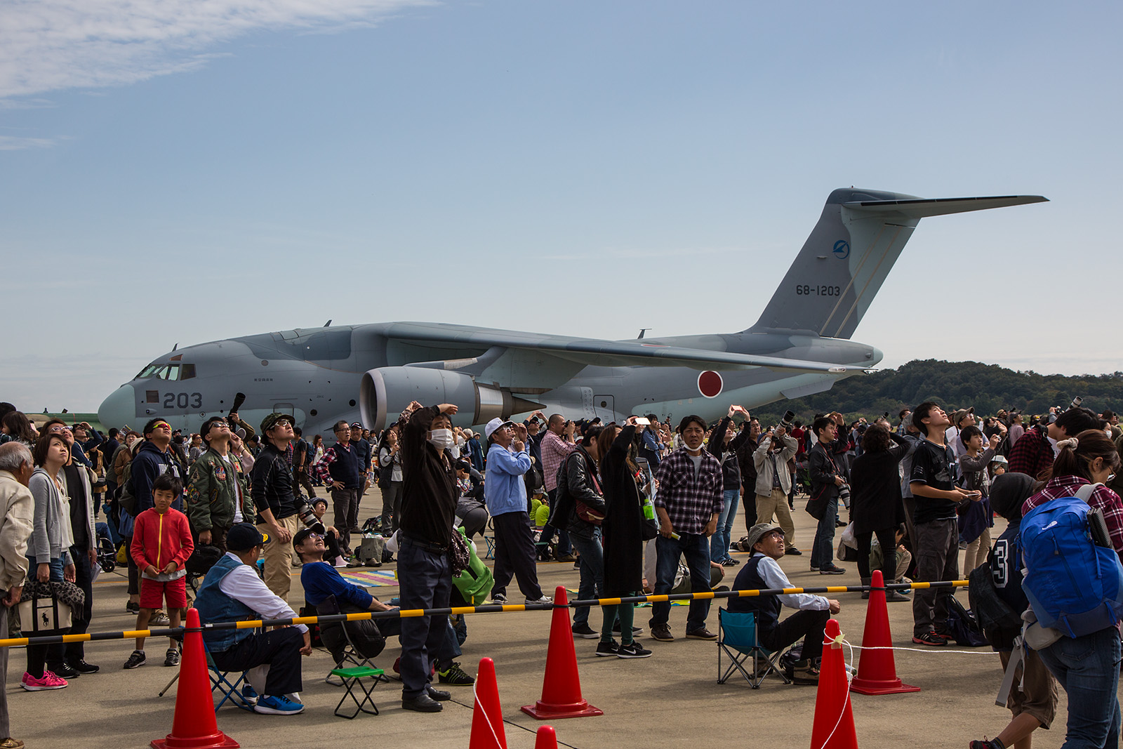 Mittlerweile sind drei Exemplare der C-2 fertig, jedoch läßt die Truppeneinführung in Miho noch auf sich warten.