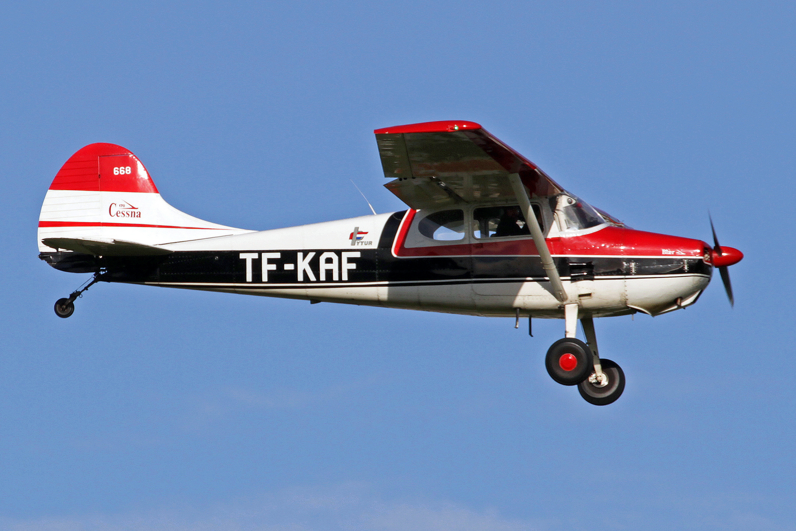 Þytur ehf. Cessna 170 TF-KAF, RKV, 14. August 2020