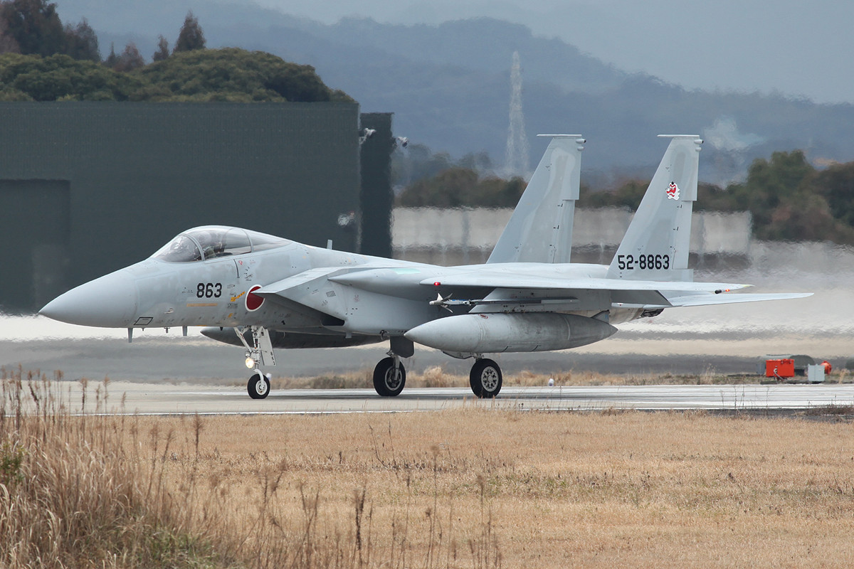 Eine F-15J startet zur vierten und letzten Runde des Tages.