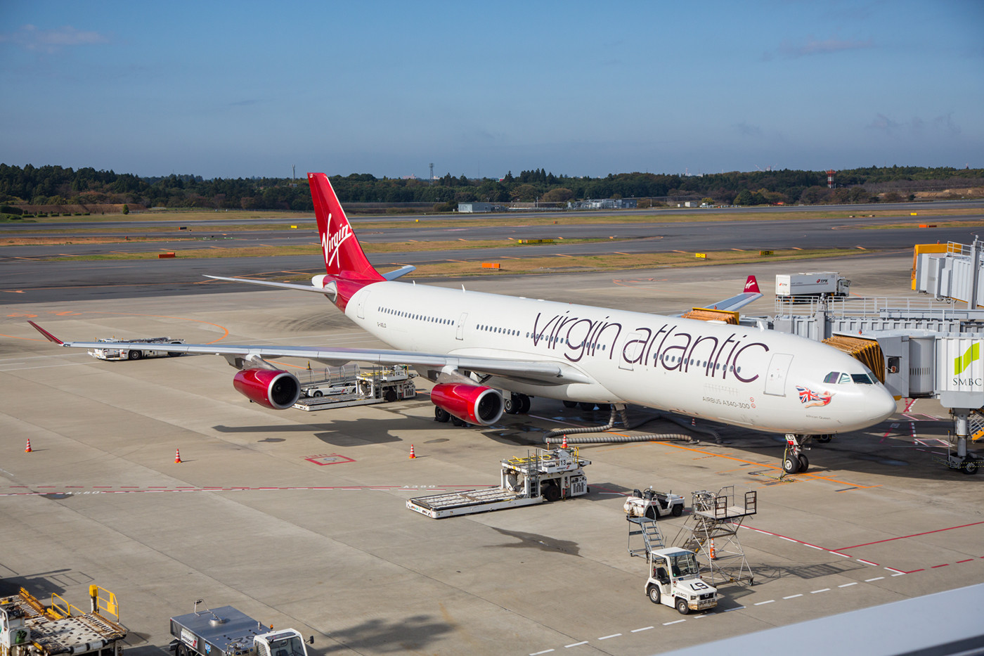 Mein erster A 340 der Virgin Atlantic in neuen Farben.