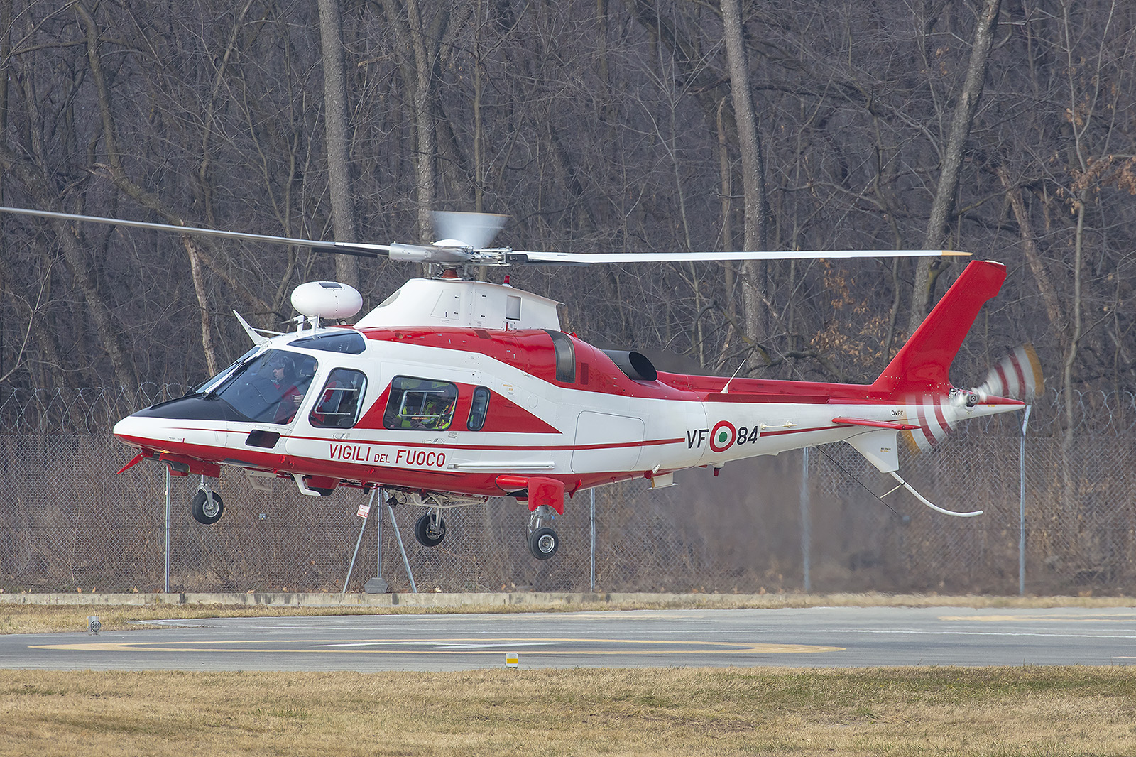 Agusta A109 der Feuerwehr.