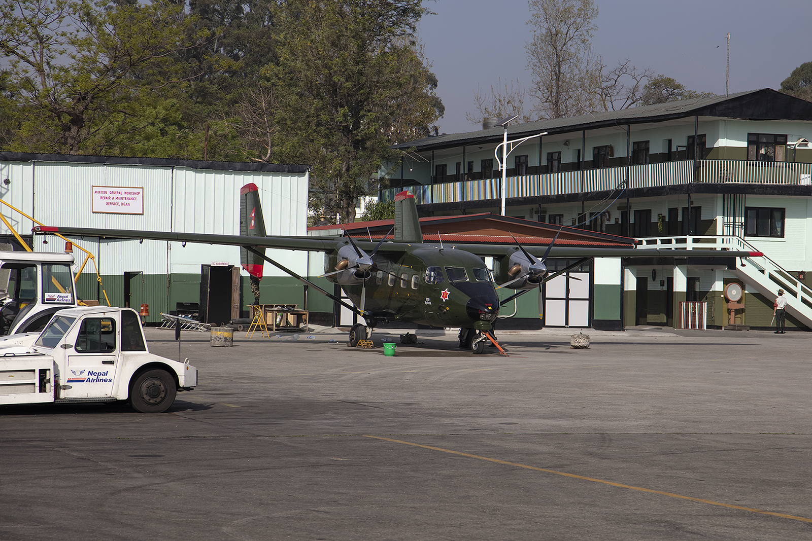 Die erste PZL M-28 der Nepalesischen Streitkräfte.