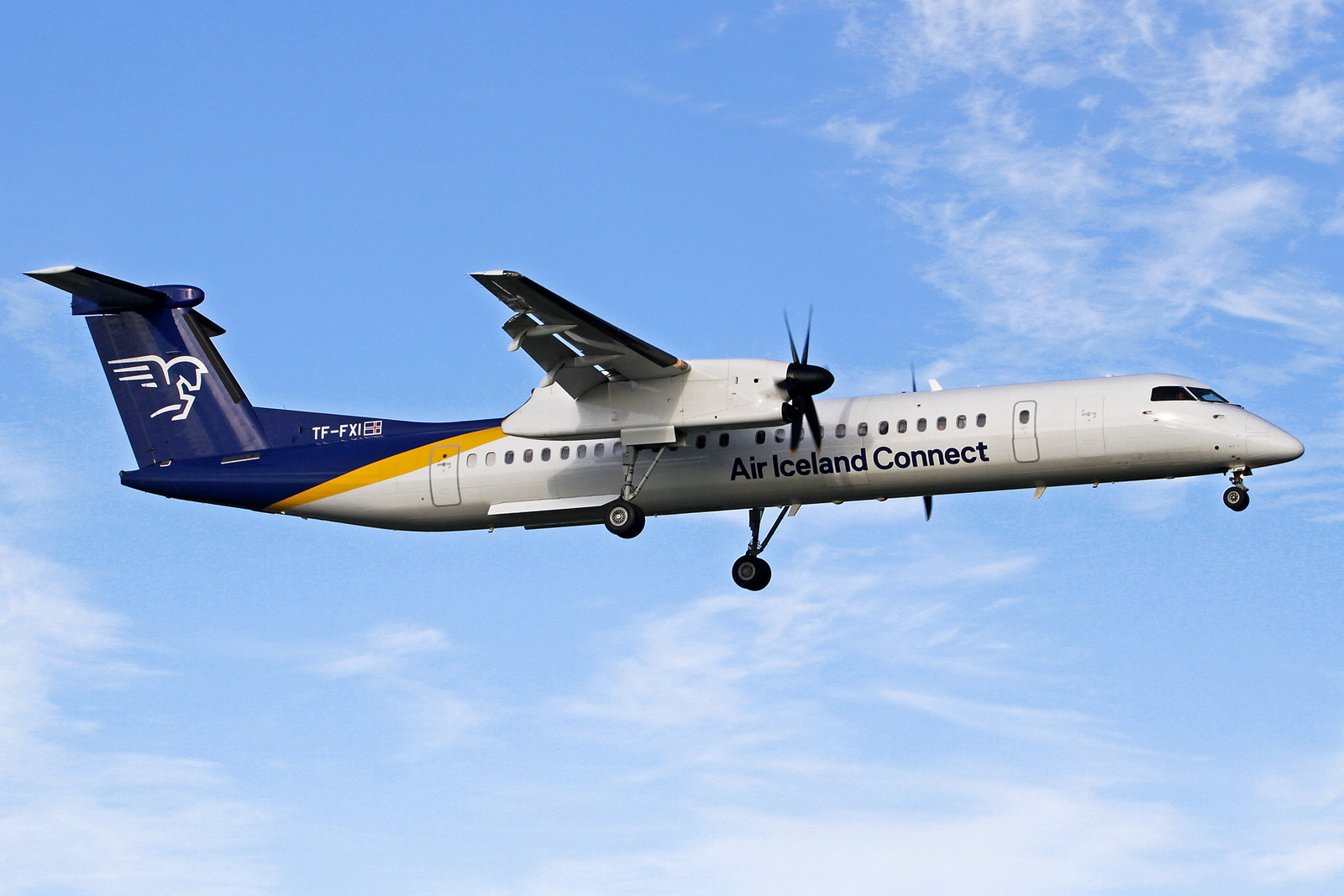 Air Iceland Connect DeHavilland DHC-8-402Q TF-FXI "Þórunn hyrna", RKV, 14. August 2020.