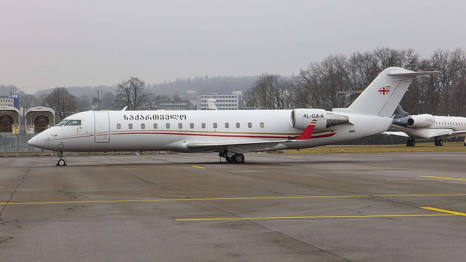 4L-GAA, Challenger 850 und der Regierungsjet Georgiens.