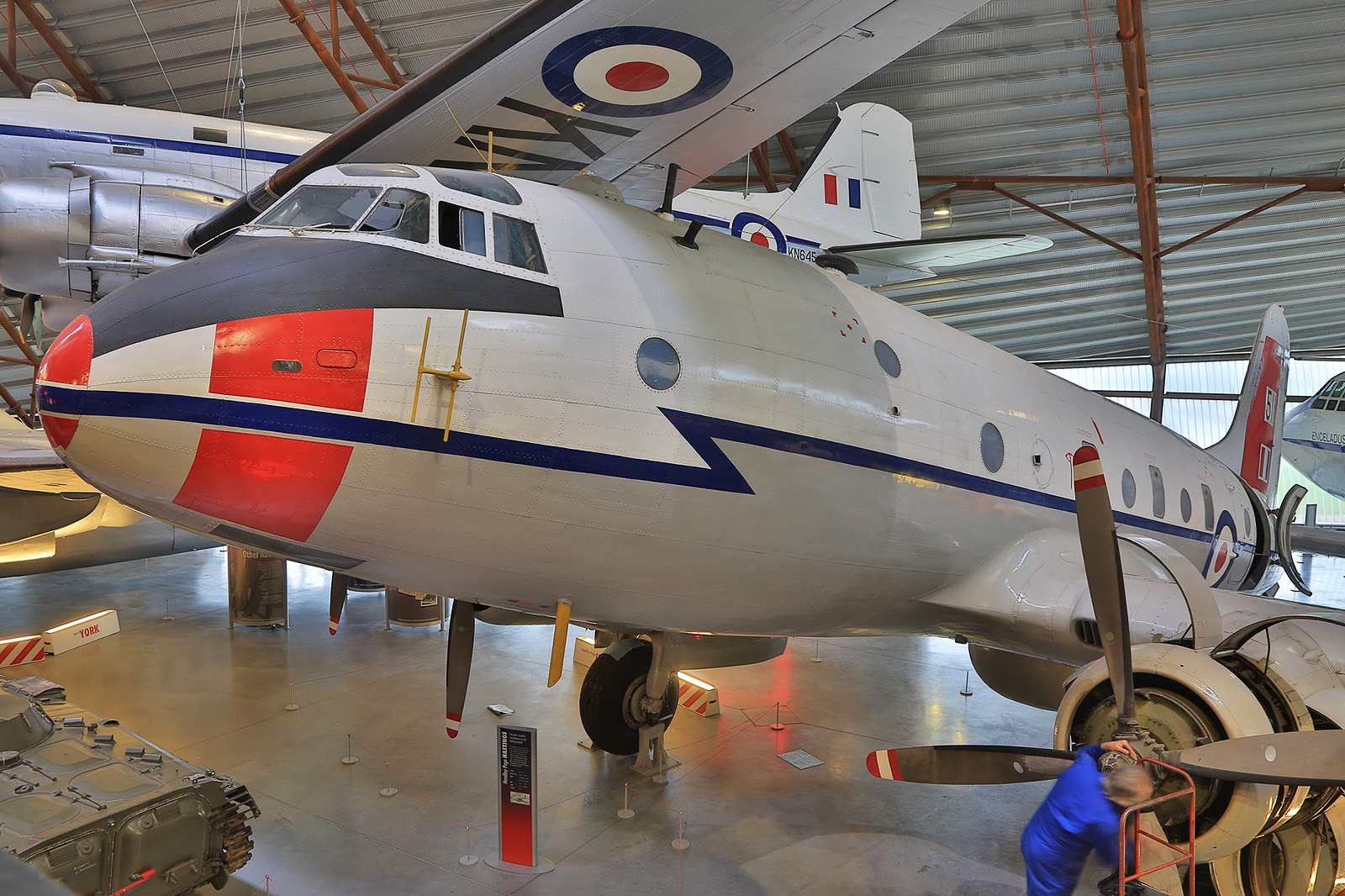 Die Handley Page Hastings war zu ihrer Zeit das größte speziell für die RAF entwickelte Transportflugzeug.