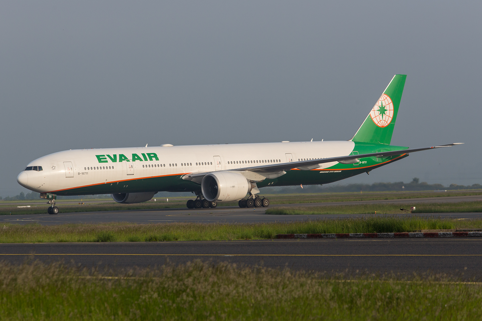 Boeing 777-300 der Eva Air aus Taiwan.