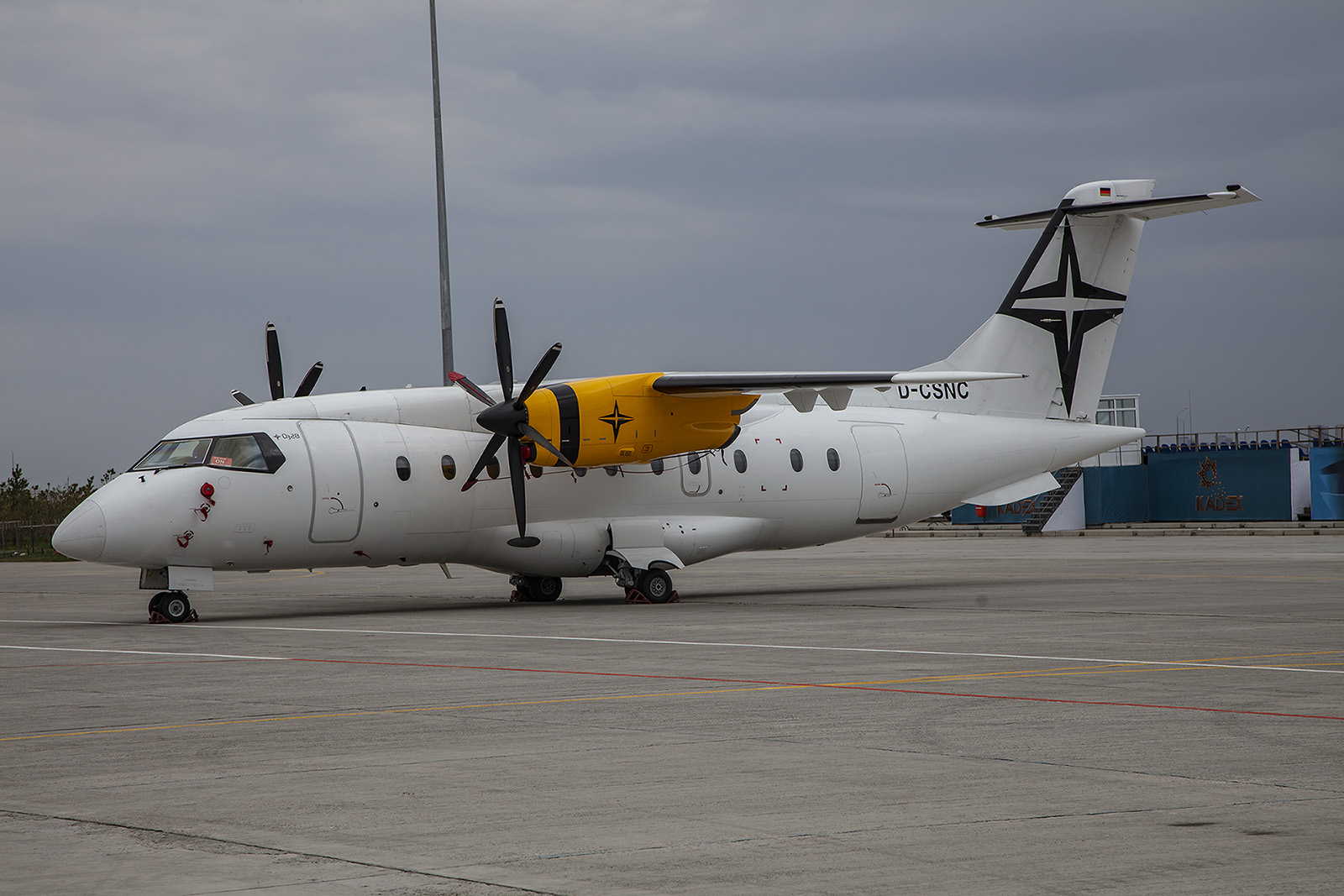 Dornier Do-328 von Support Service