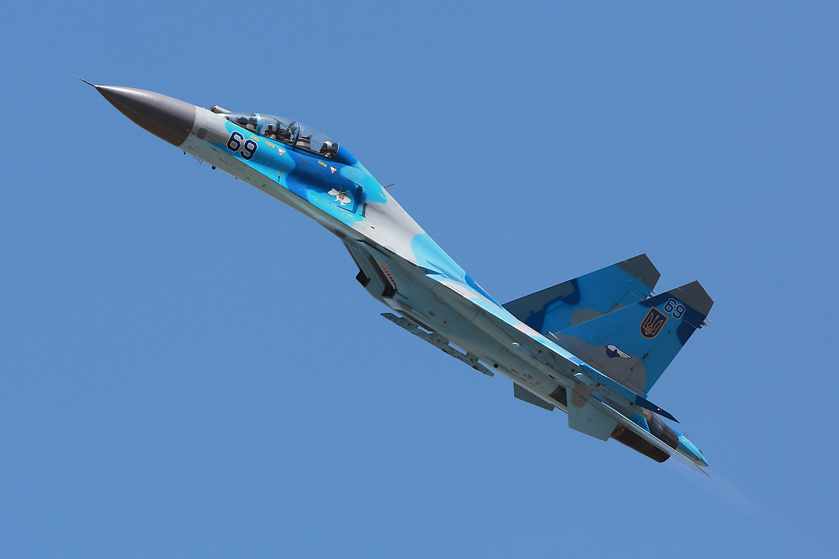 Die ukrainische Su-27 verläst Kecskemet.....