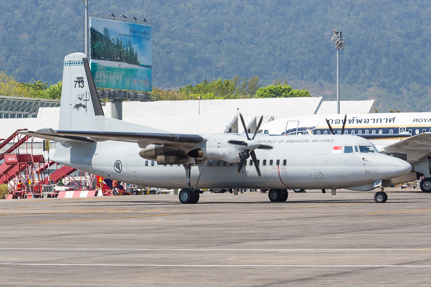 Fokker 50 der Singapore Air Force.