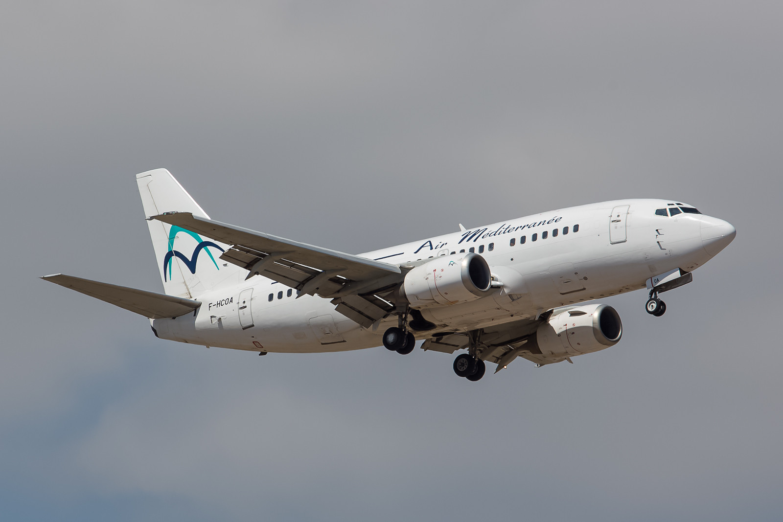 Air Mediterranee hat vor einigen Jahren seine reine Airbusflotte um zwei gebrauchte Boeing 737-500 erweitert.