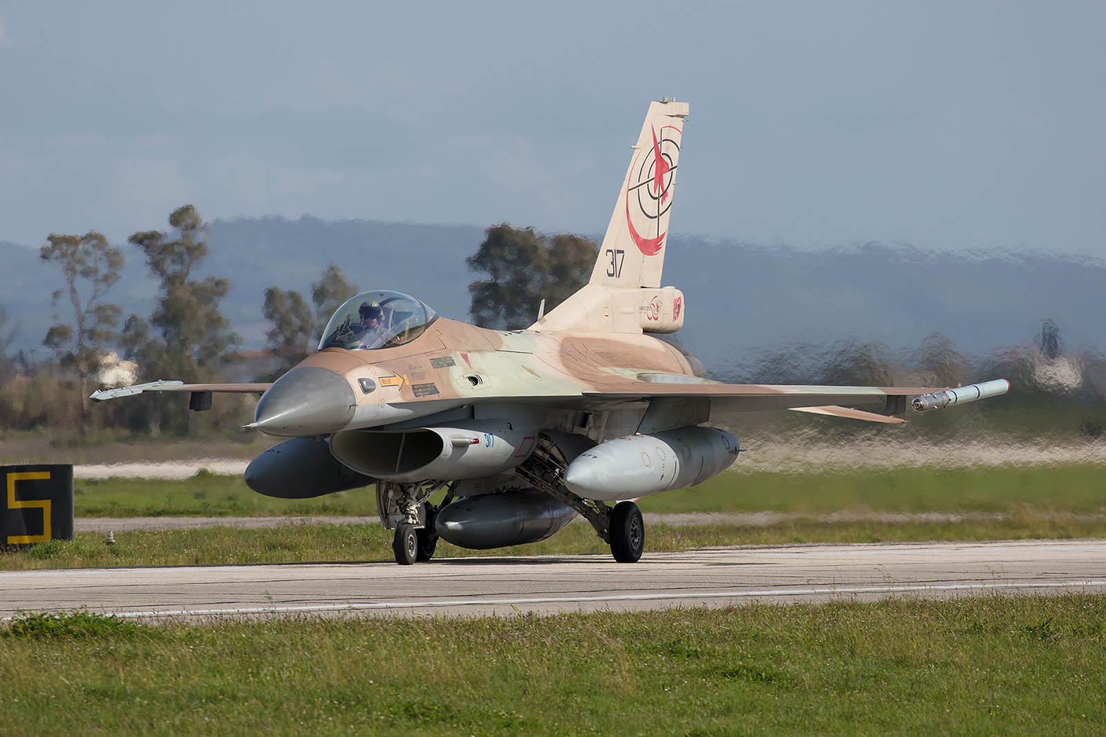 317, General Dynamics F-16C Block 30 der Tayeset 117 aus Ramat David.