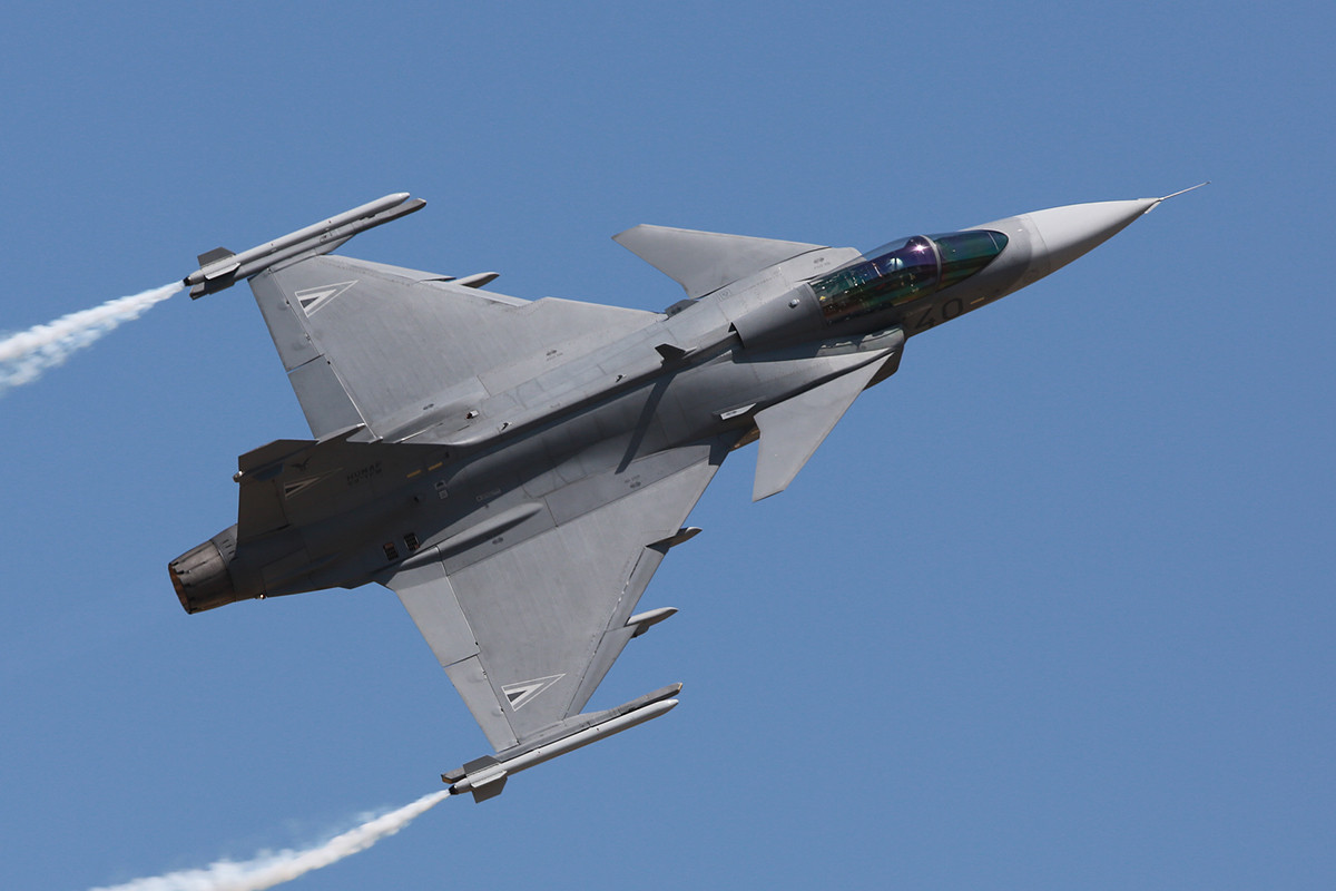 Solodisplay der ungarischen Gripen