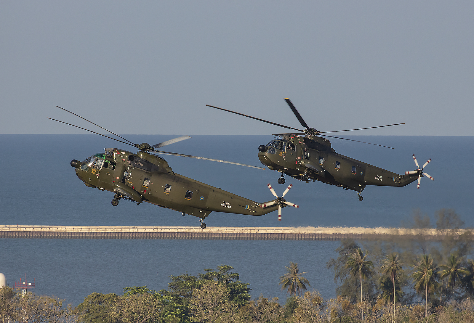 Auch wenn die Sea King´s von außen schon älter sind, innen haben sie ein modernes Glascockpit.